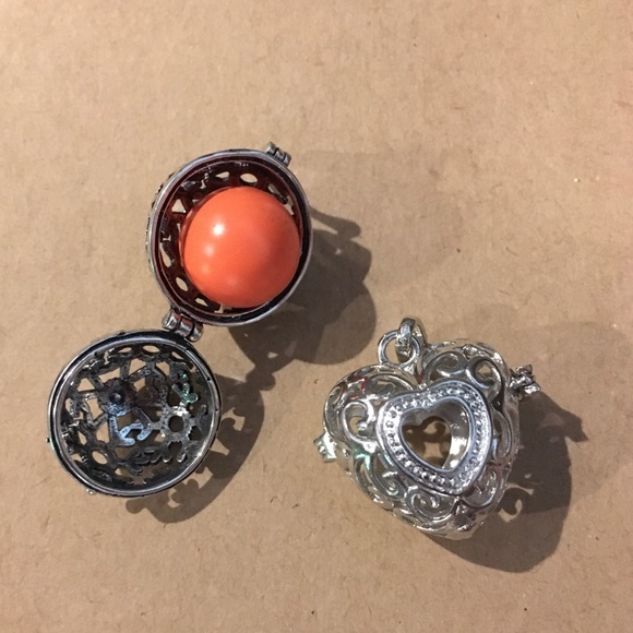 2 Harmony Pendants - Picture 3 of 6